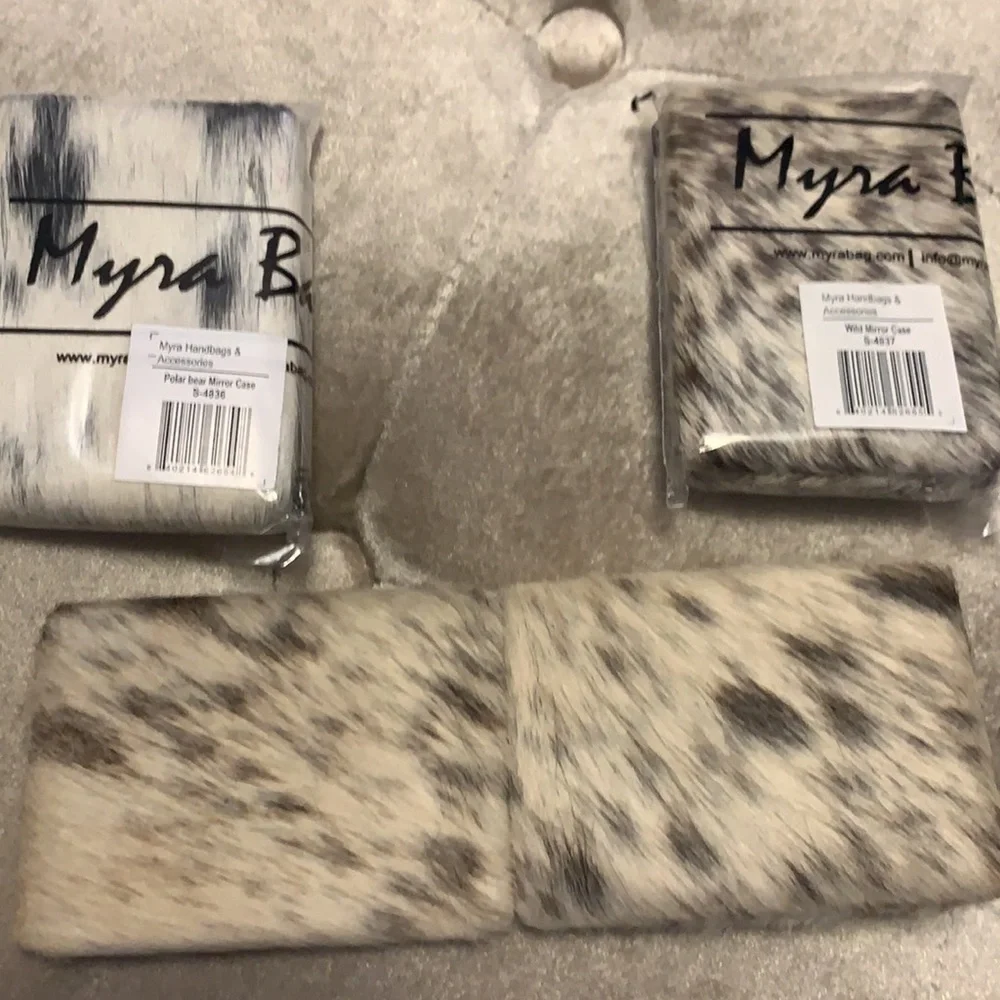 Myra brand hairon covered double sided mirror, one side magnifies, new - Picture 6 of 6